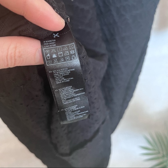 NWOT textured Forever 21 mini dress - Picture 4 of 6